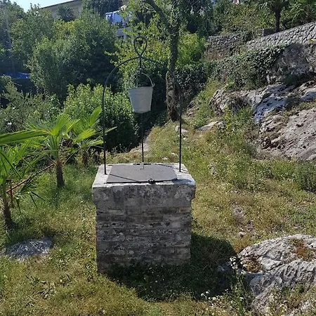 Ella - Traditional Mediterranean Stone House Opatija