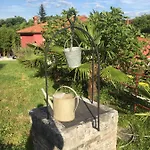 Villa Ella *
