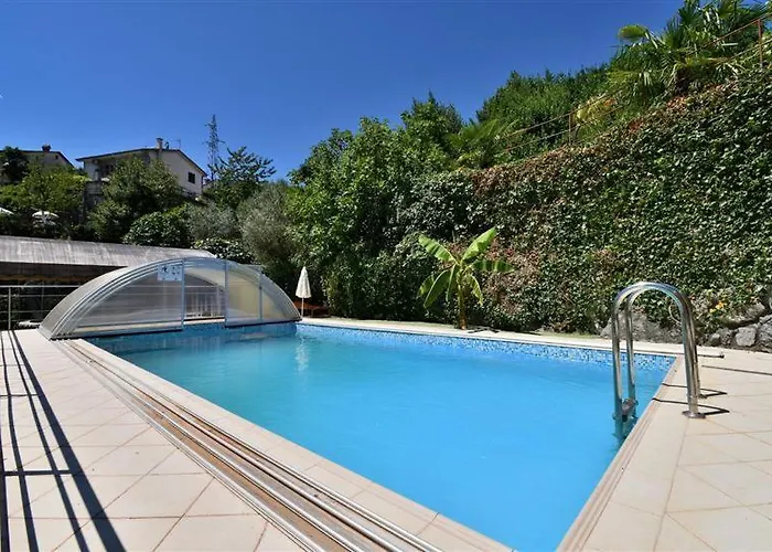 Ella オパティヤ